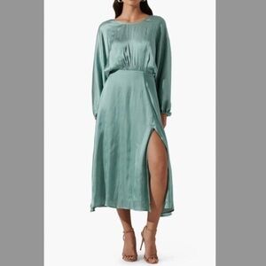 ✨ ASTR the Label “Dark Mint” Satin Midi Dress large